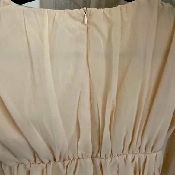 Tan flowy dress - Picture 2 of 3